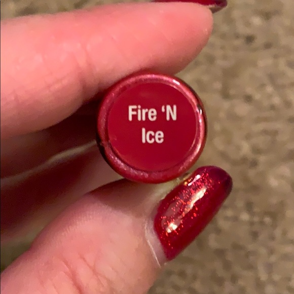 LipSense - Picture 2 of 3